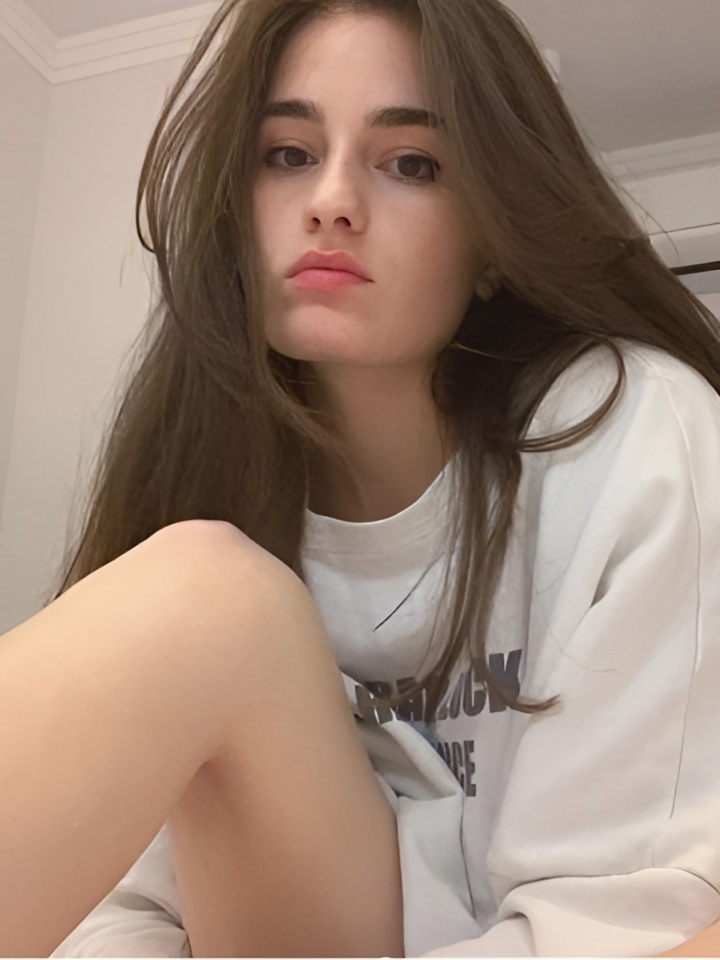 Елизавета привлекальеная девушка из Северобайкальск цена от 1500 руб