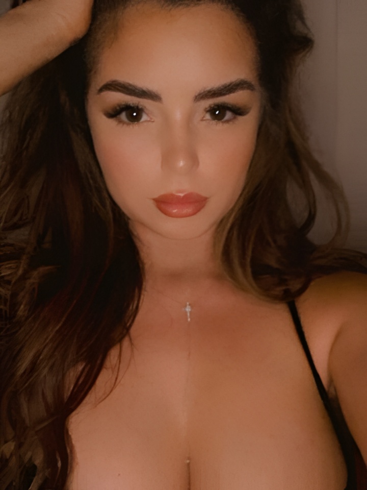 Индивидуалка Роксана, доступна для личного знакомства от 4000 руб