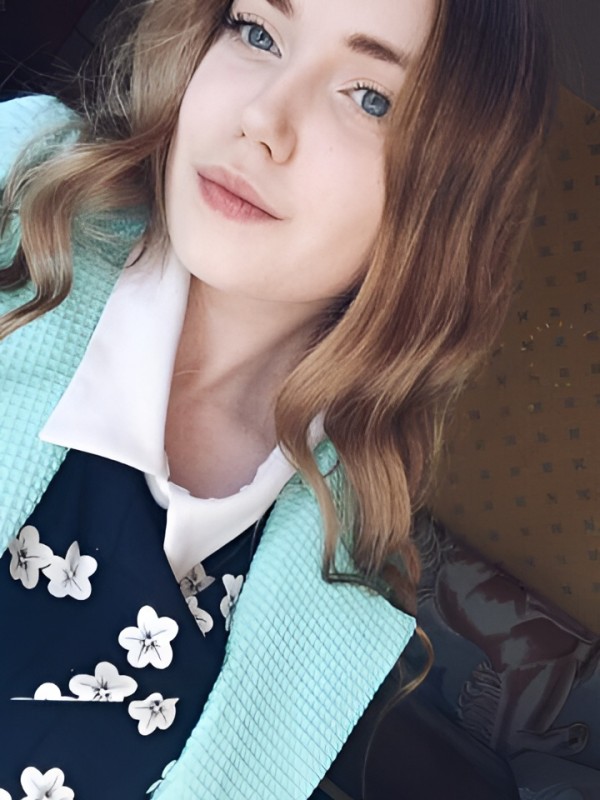 Юна привлекательная девушка из Северобайкальск цена от 1500 руб