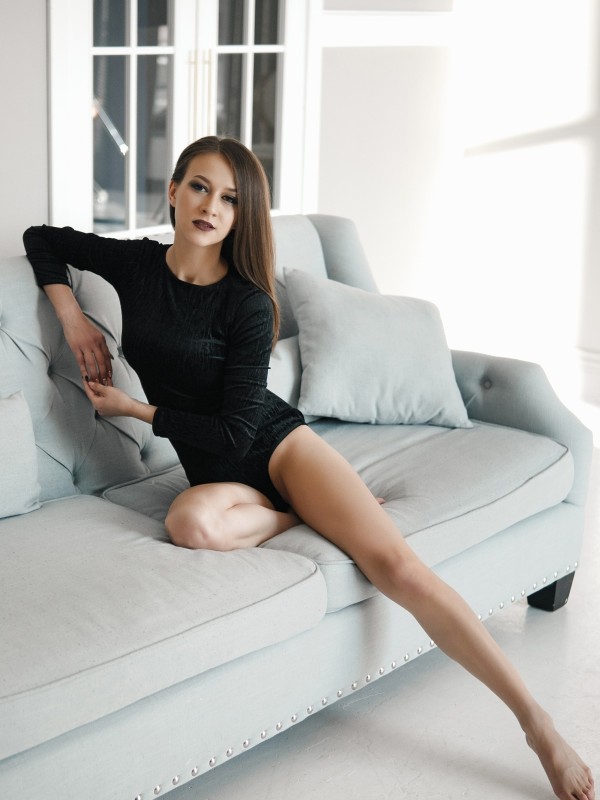 Алиса привлекательная девушка из Северобайкальск цена от 3000 руб