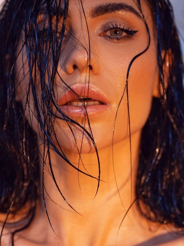 Эмилия привлекательная девушка из Северобайкальск цена от 8000 руб